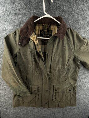 Barbour Beadnell Ladies Waxed Jacket Women Full Zip Green Size 10 USA Lined